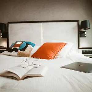 Hotel La Maison Montparnasse **
